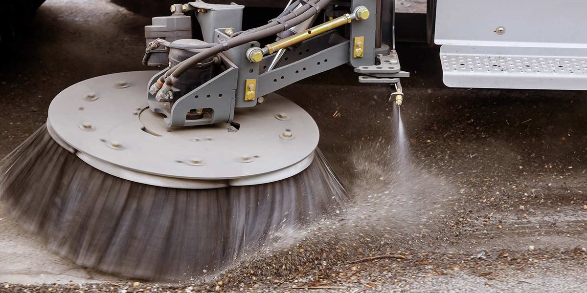 How Do Street Sweepers Work?