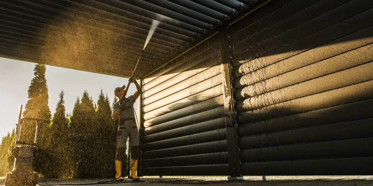 How Long Does It Take To Pressure Wash A House